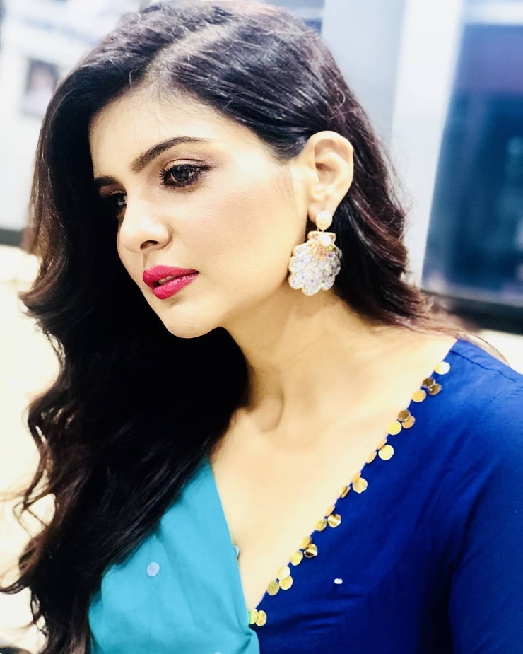 Ihana Dhillon