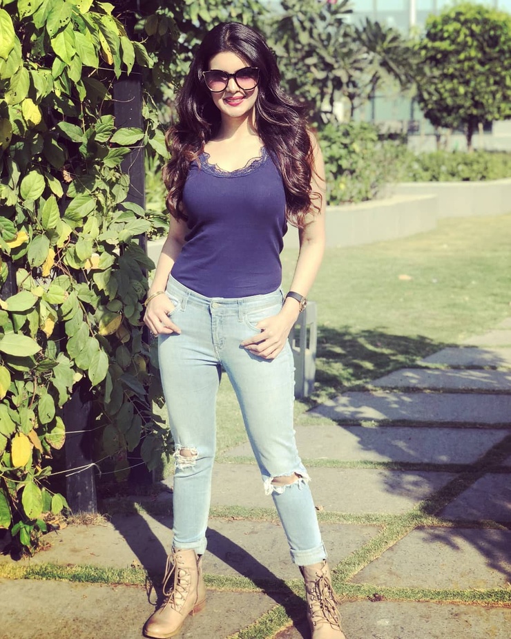 Ihana Dhillon