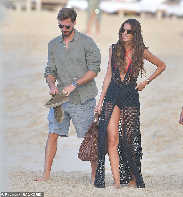 Izabel Goulart