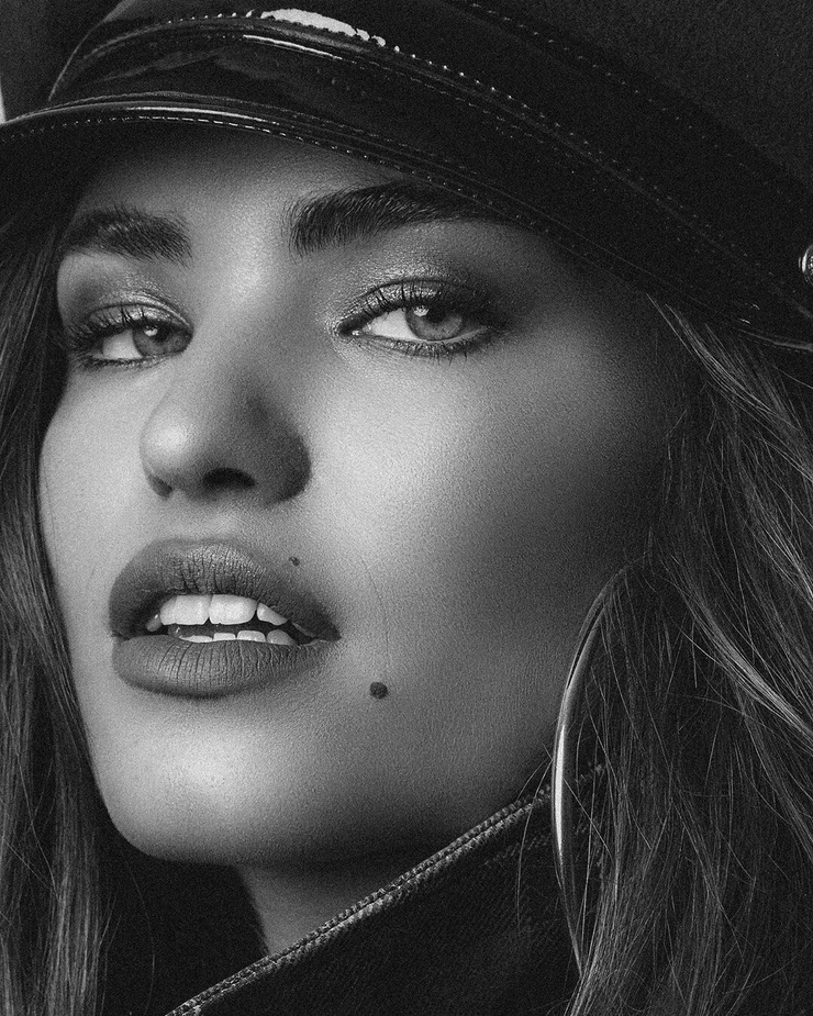 Robin Holzken Robin Holzken