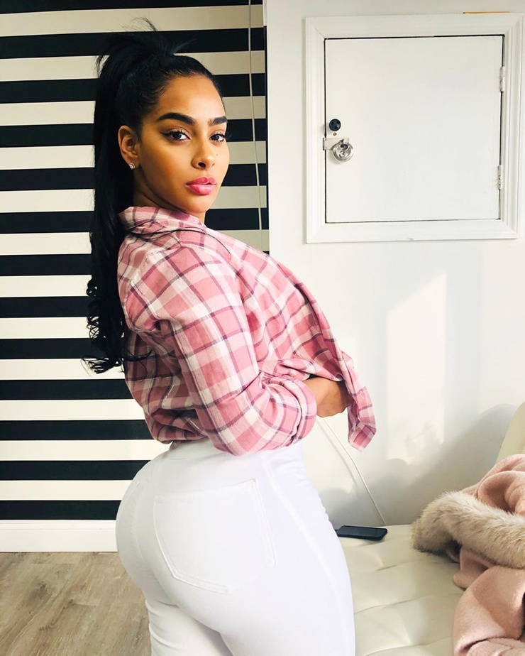 Ayisha Diaz