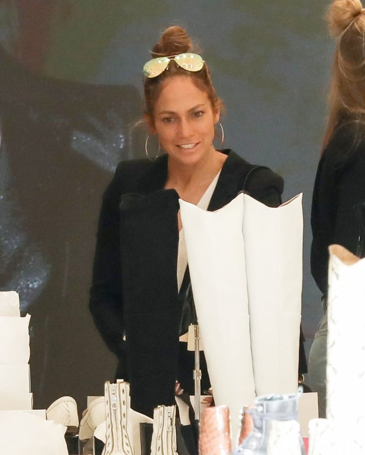 Jennifer Lopez