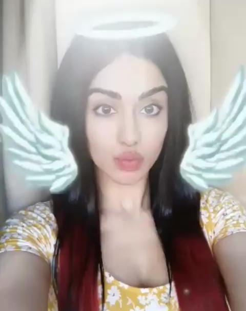 Adah Sharma