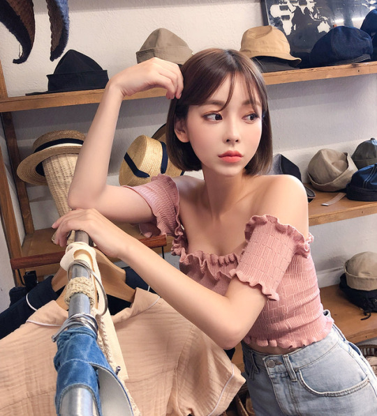 Kang Tae Ri