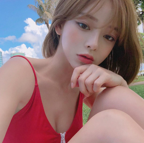 Kang Tae Ri