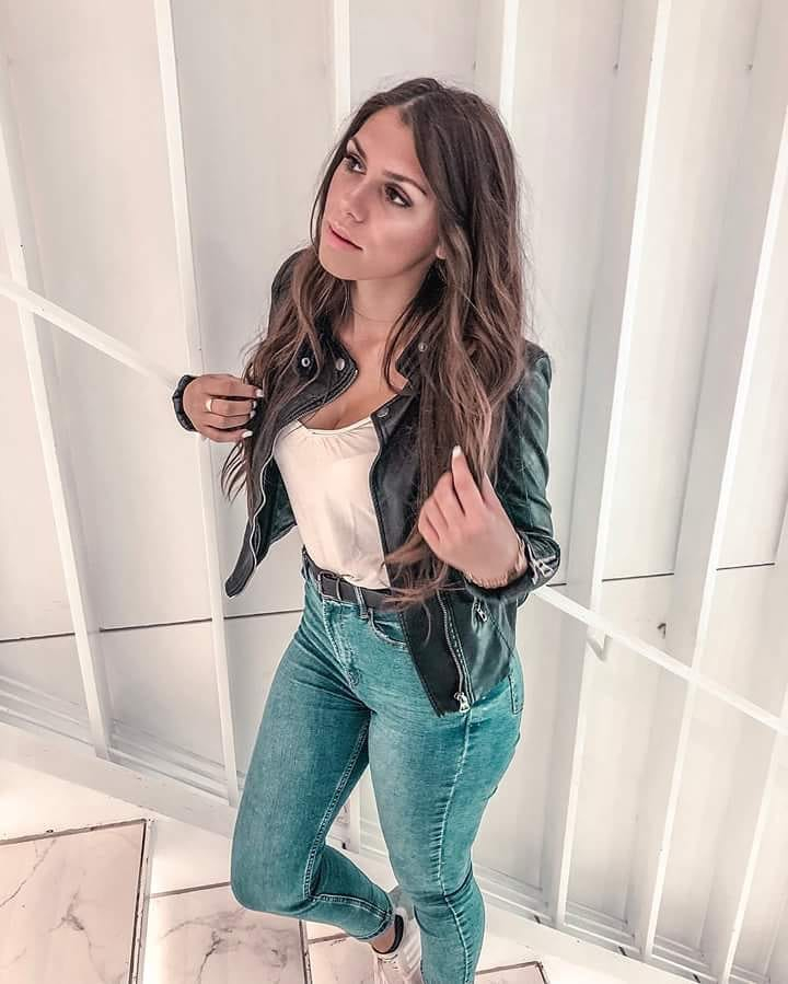 Nathalie Bleicher-Woth Nathalie Bleicher-Woth