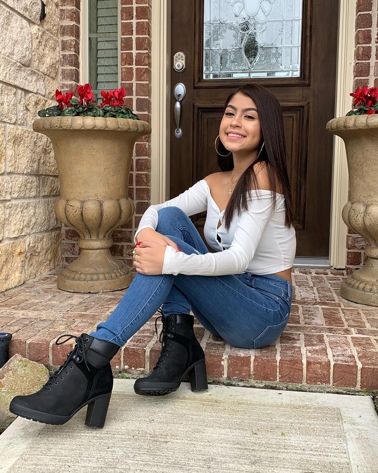 Desiree Montoya