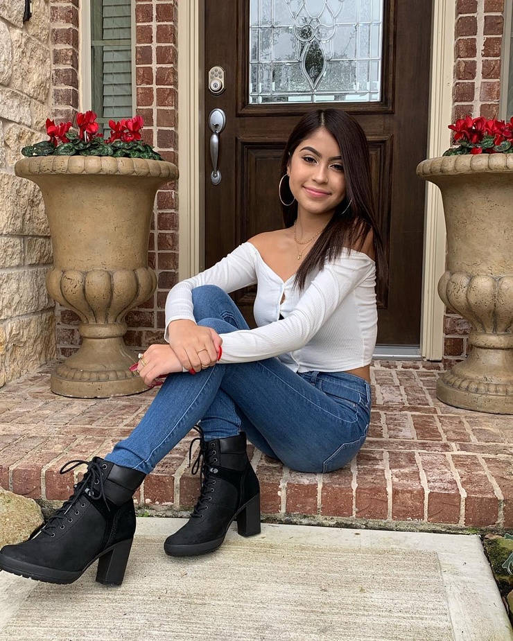Desiree Montoya