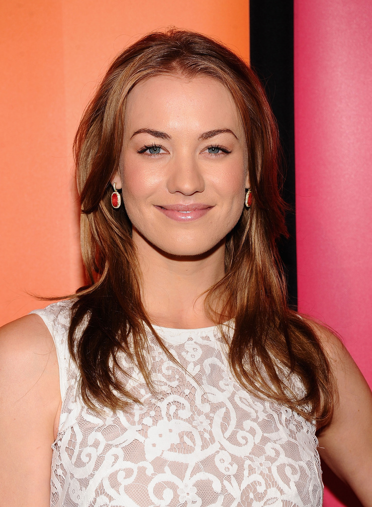 Yvonne Strahovski Yvonne Strahovski