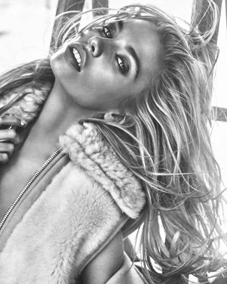 Stella Maxwell Stella Maxwell