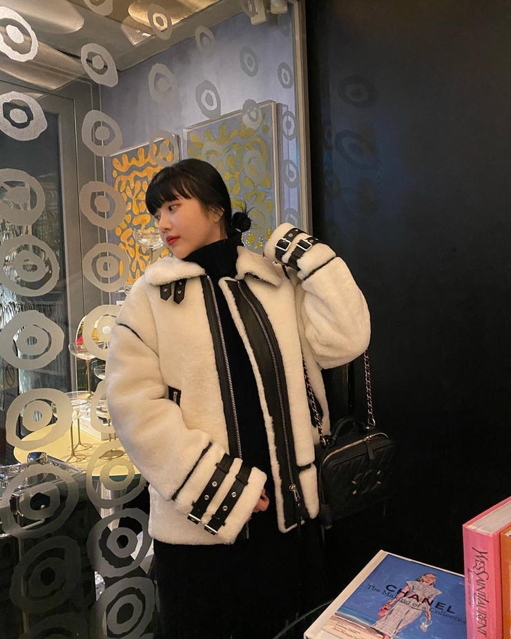 Joy (Park Soo Young)