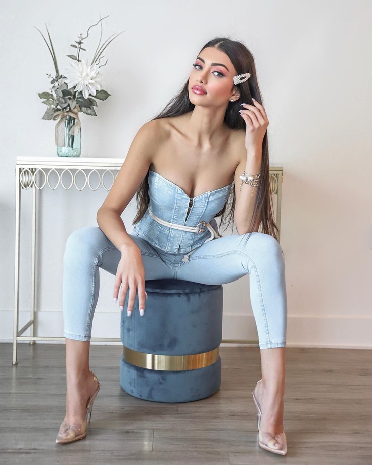 Alanna Panday Alanna Panday