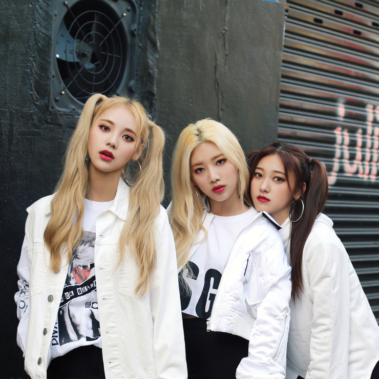 ODD EYE CIRCLE