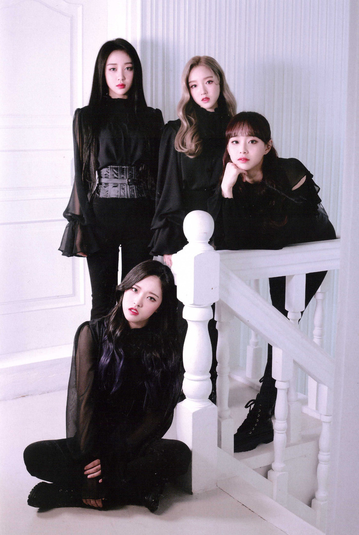 LOONA yyxy LOONA yyxy
