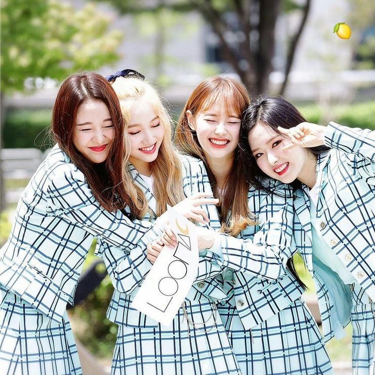 LOONA yyxy LOONA yyxy