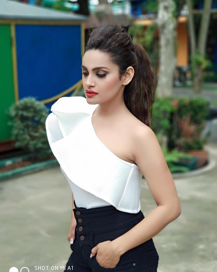 Sakshi Dwivedi