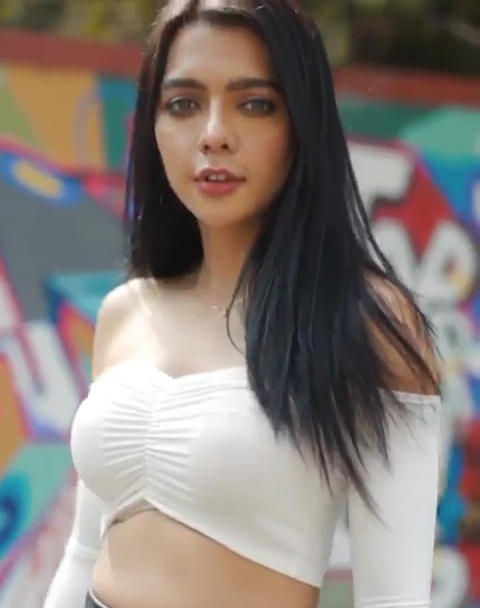 Ruhi Singh Ruhi Singh