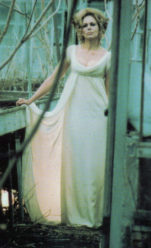 Lara Parker