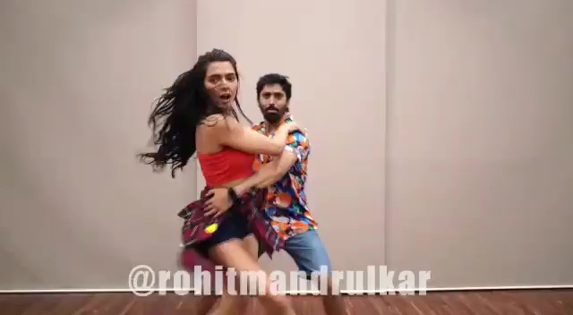 Ruhi Singh