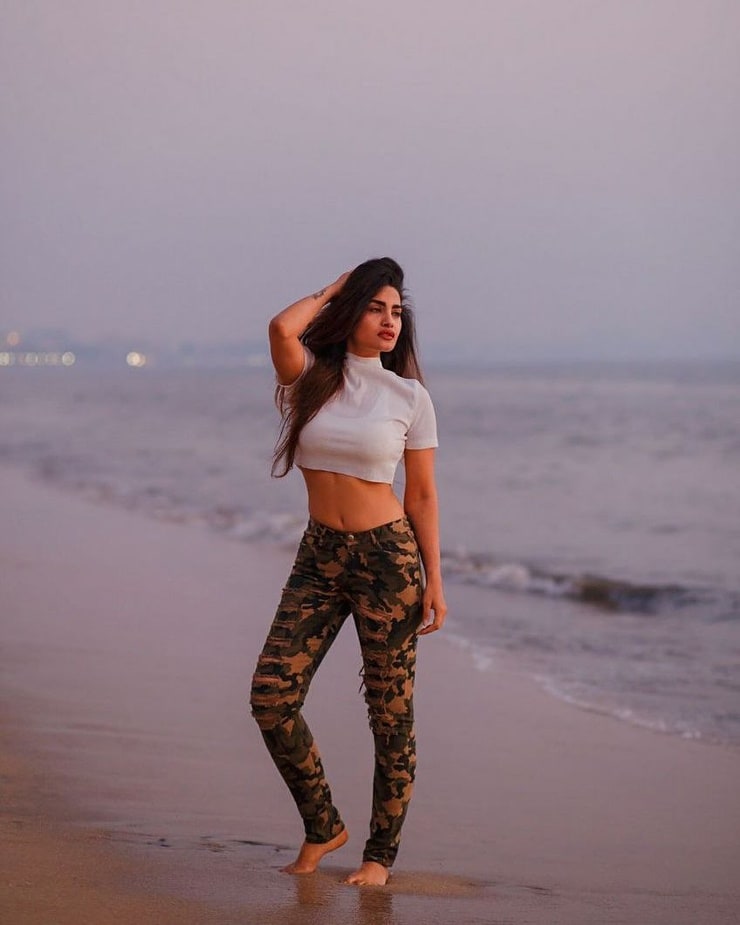 Sakshi Dwivedi