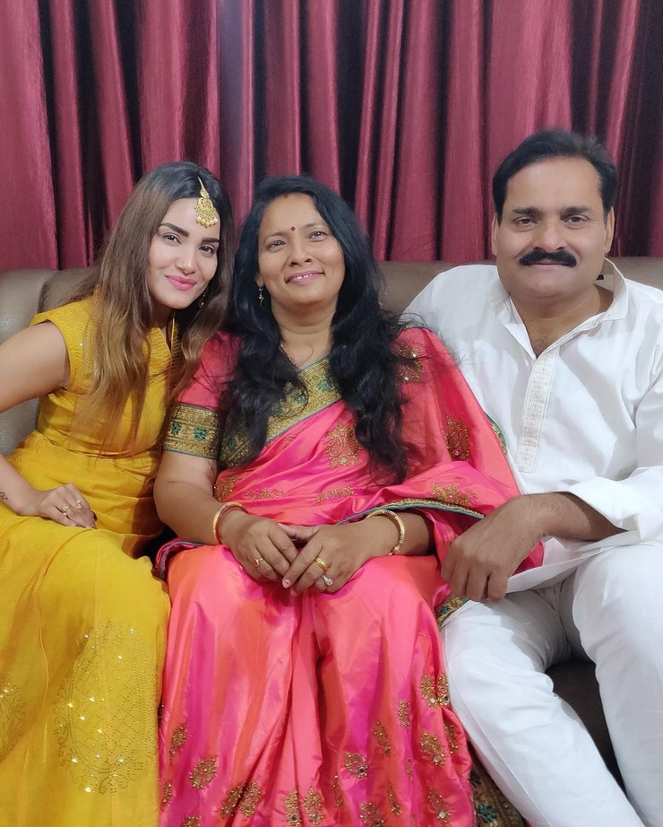 Sakshi Dwivedi