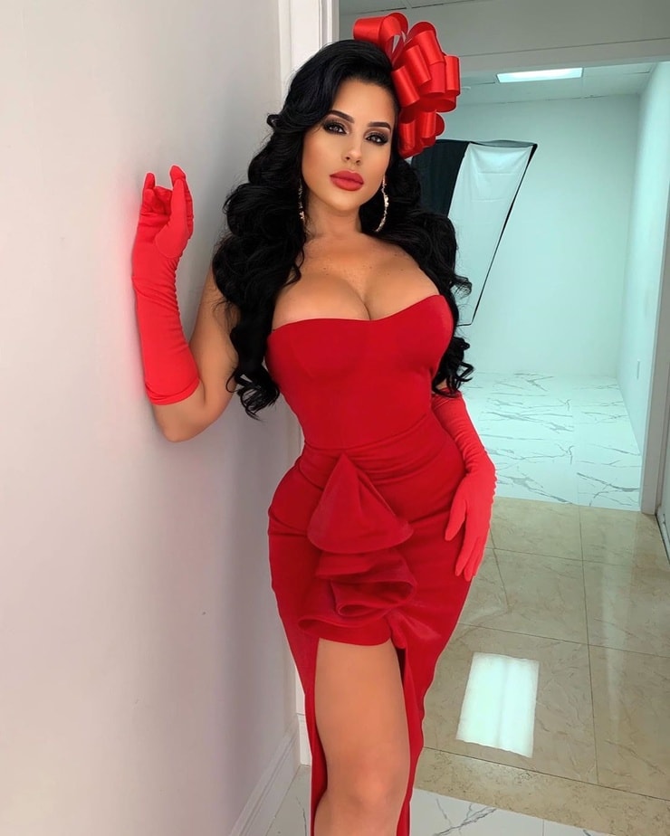 Stephanie Acevedo
