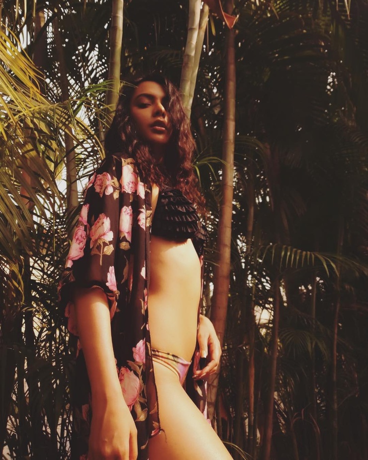 Ruhi Singh Ruhi Singh