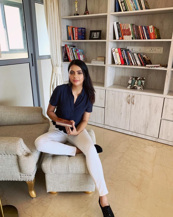 Ruhi Singh