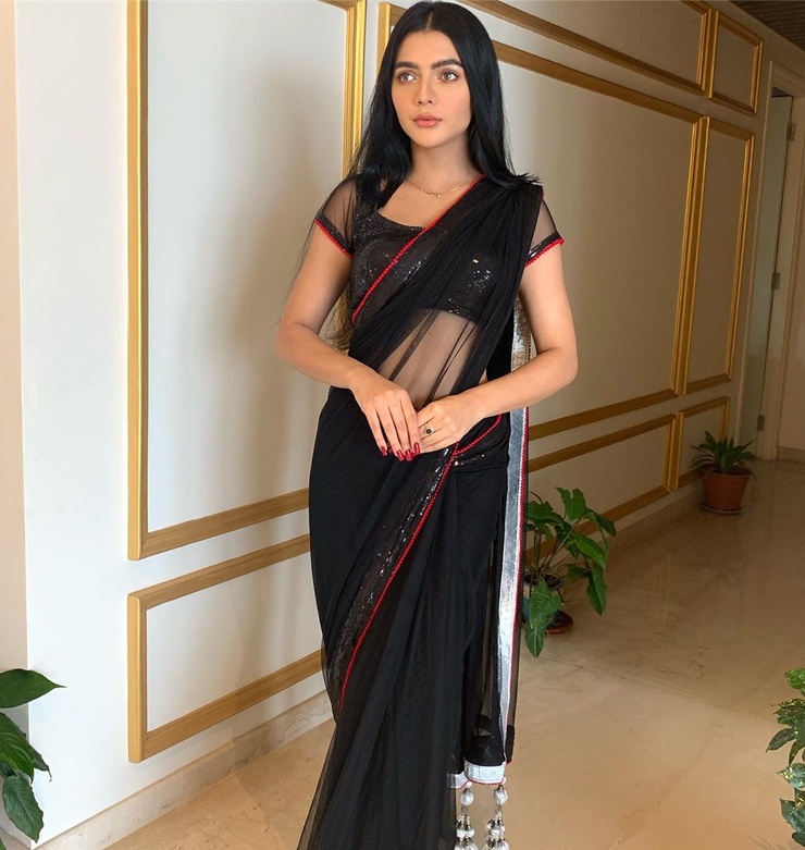Ruhi Singh