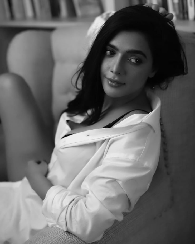 Ruhi Singh