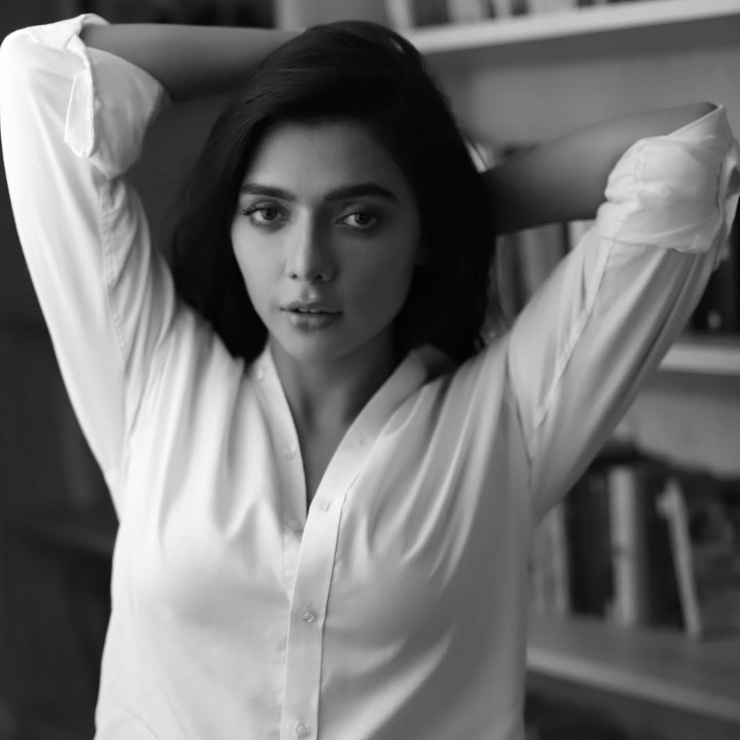 Ruhi Singh Ruhi Singh