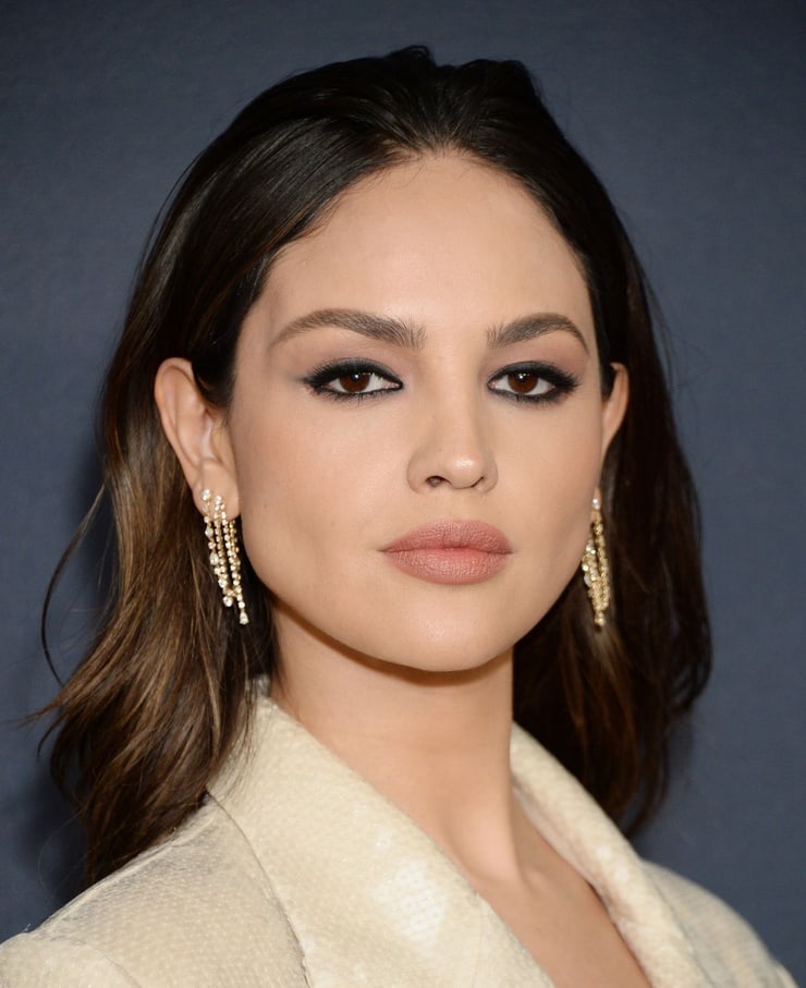 Eiza Gonzalez Eiza Gonzalez