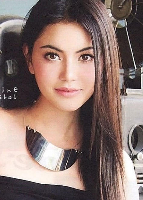 Davika Hoorne Davika Hoorne