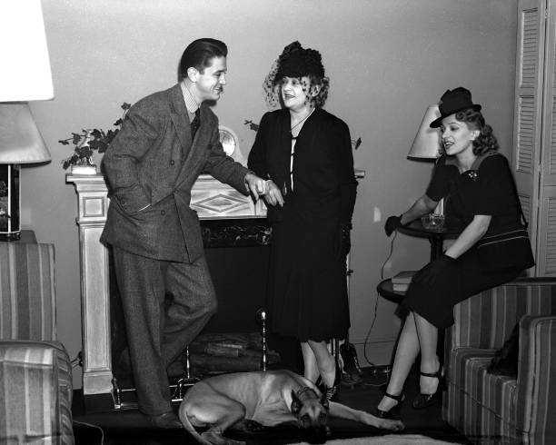 Myrtle Vail