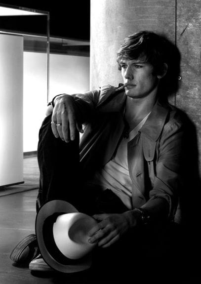 Alex Pettyfer