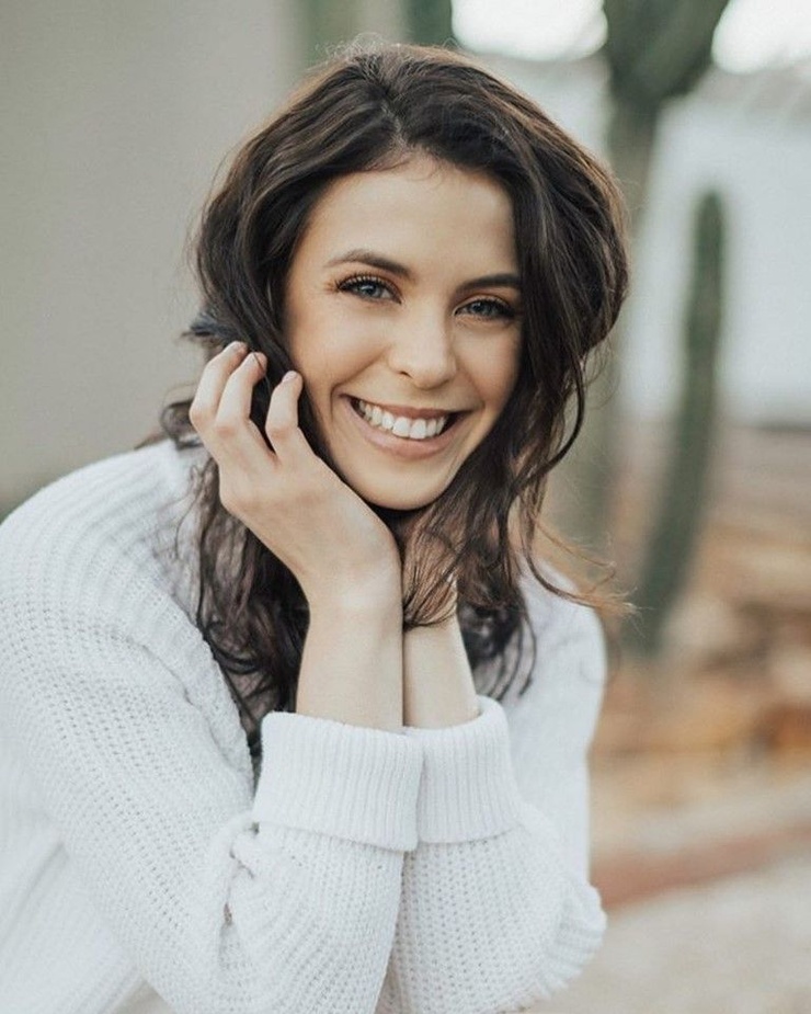 Nadja Breytenbach Nadja Breytenbach