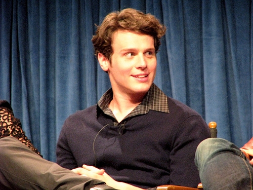 Jonathan Groff