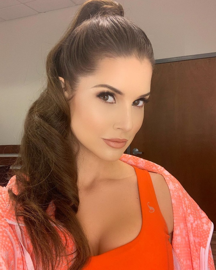 Amanda Cerny Amanda Cerny