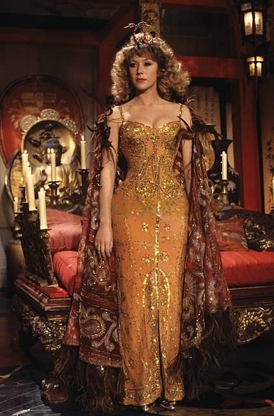 Morgana le Fay (Helen Mirren)