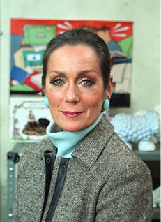 Lorraine Chase