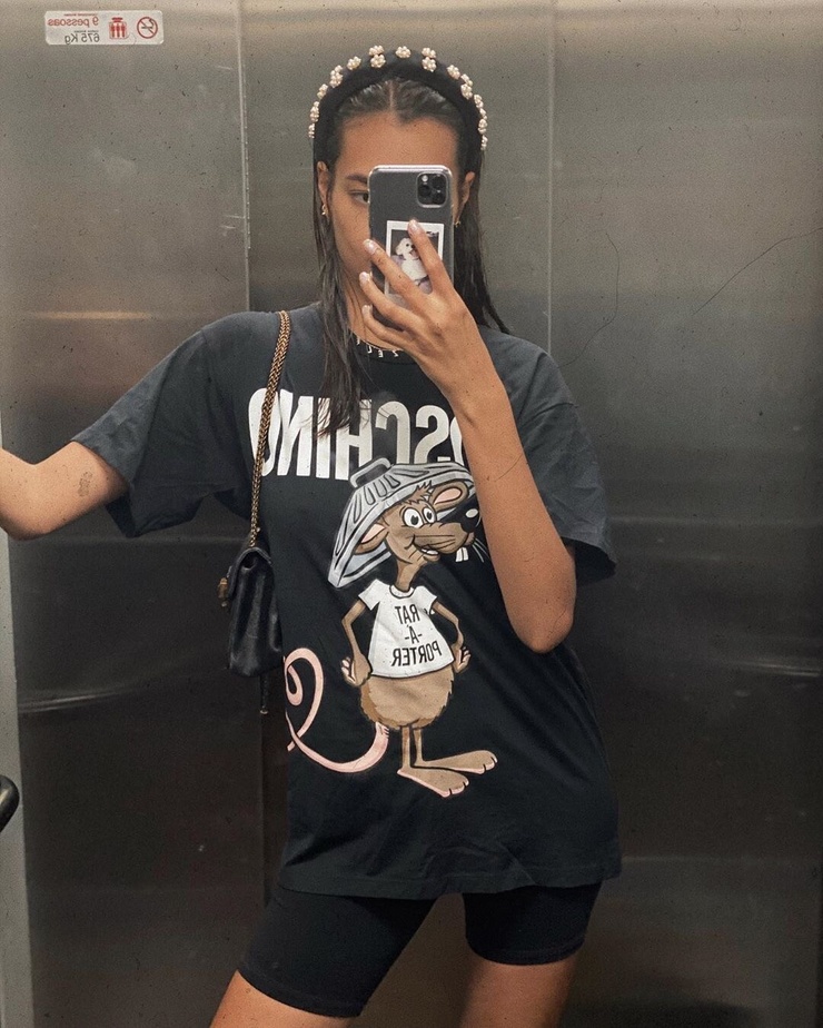 Gizele Oliveira Gizele Oliveira