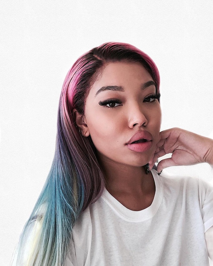 Ming Lee Simmons