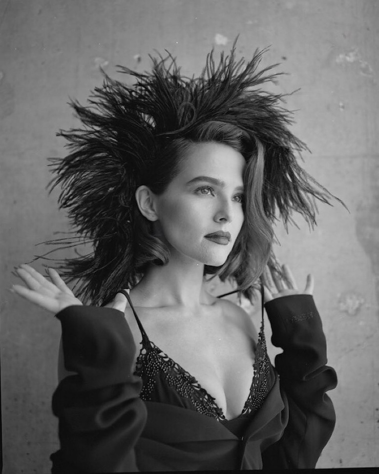Zoey Deutch Zoey Deutch