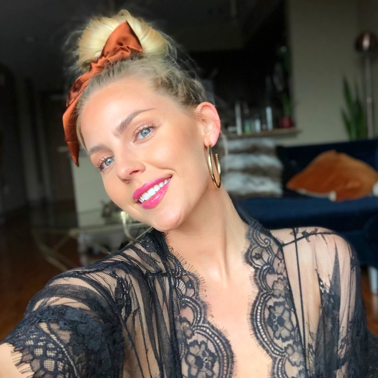 Jenna Lee Hopkins