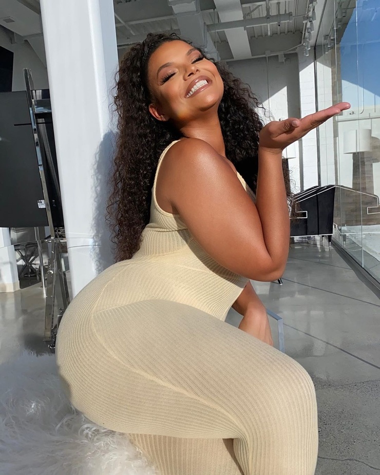 Leslie Sidora