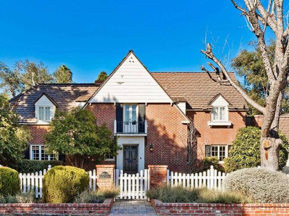 Toluca Lake