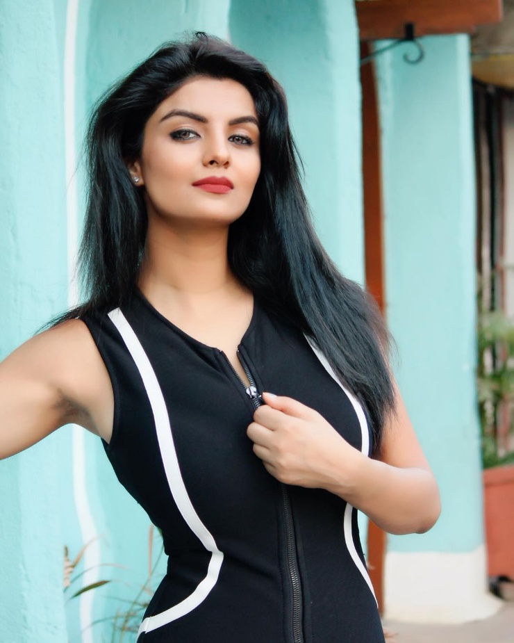 Anveshi Jain