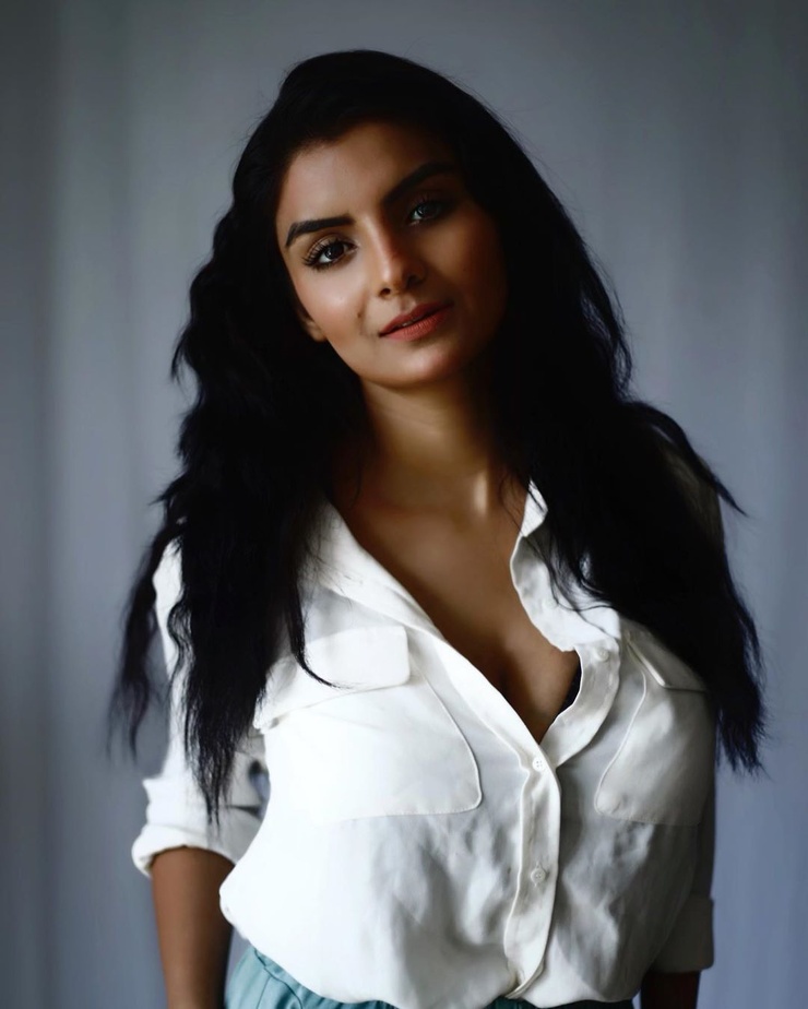 Anveshi Jain