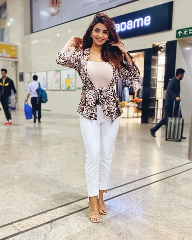 Anveshi Jain