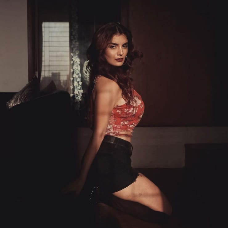 Anveshi Jain